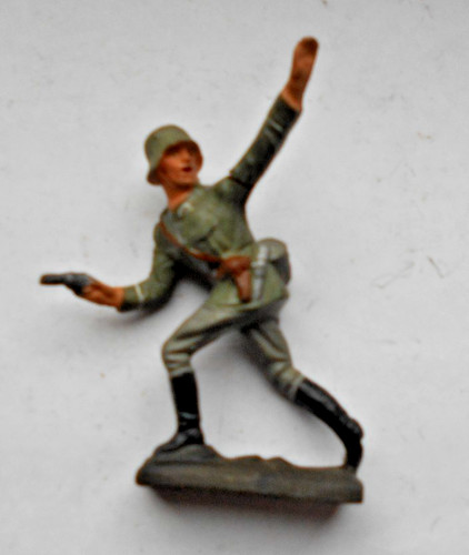 Soldat mit pistole lineol - mit,