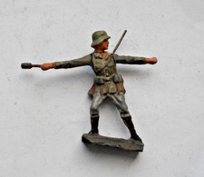 Soldat mit Panzerfaust
